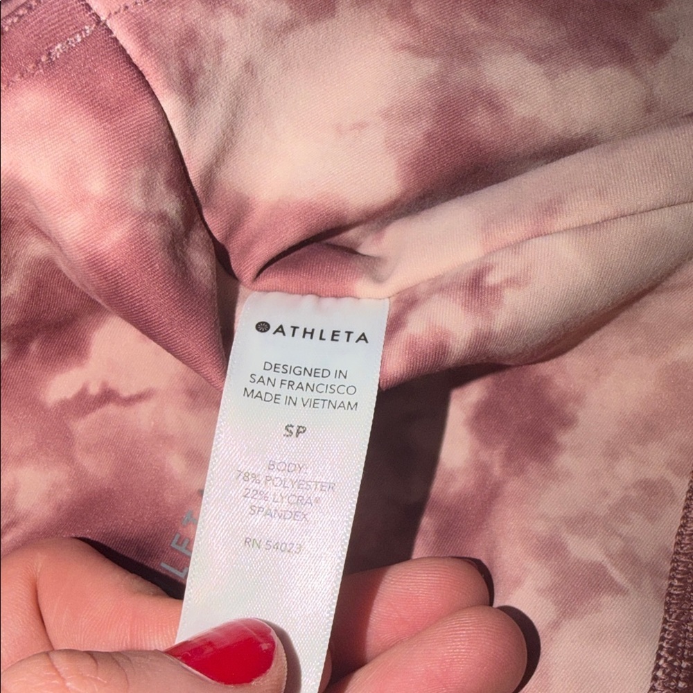 Athleta Women's Elation Printed Pink Tie-Dye 7/8 Leggings Size Small - Picture 3 of 3